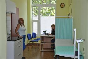 pielęgniarki w gabinecie, Usługi pielęgniarskie Panaceum, Luboń