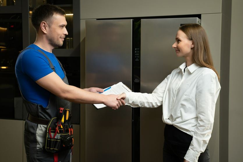 Montaż dźwigów towarowych i osobowych, Winda Sp.j. Zakład Elektromechaniki Dźwigowej, Poznań