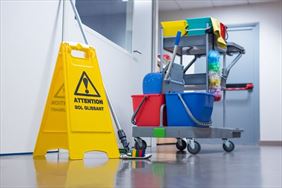 serwis sprzątający, Agencja Ochrony i Usług Sprzątających Kombat, Poznań