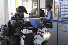 bezpieczny przejazd przez autostradę, Autostrada Eksploatacja S.A., Poznań