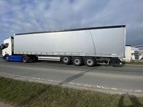 naczepy kurtynowe do ciężarówek, MKN-Rent Sp. z o. o., Poznań