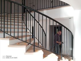 balustrady schodowe, balustrady balkonowe, balustrady na wymiar, Leśniak Eugeniusz Zpu Gienex Ślusarstwo I Kowalstwo, Jasło