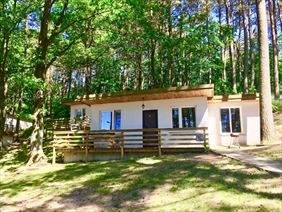 domki nad jeziorem, Ośrodek Wypoczynkowy Owczy Brzeg, Jeleń