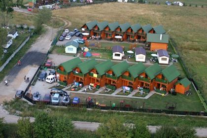 drewniane domki nad morzem