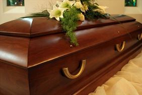 trumna, Arka Zakład Pogrzebowy Transport Zwłok, Choszczno