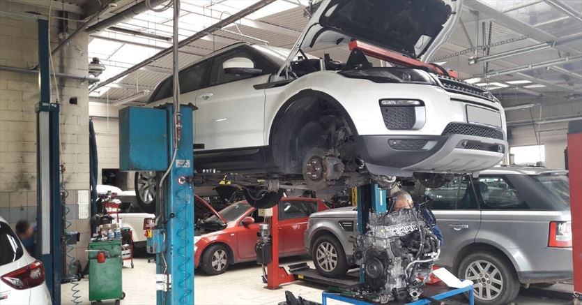 Diagnostyka i naprawy samochodów, Auto Ars - Serwis Land Rover - Jaguar - Porsche, Szczecin