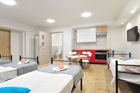 pokój czteroosobowy, Hotel-Hostel Viola Police Tanie Noclegi, Police