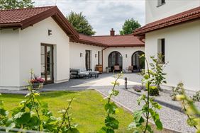 gospodarstwo agroturystyczne, winnica, Agroturystyka Maro, Trzebuń