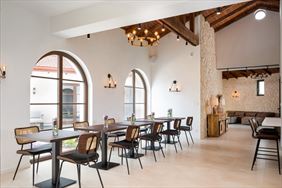 gospodarstwo agroturystyczne, winnica, Agroturystyka Maro, Trzebuń