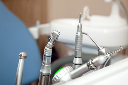 Sprzęt dentystyczny