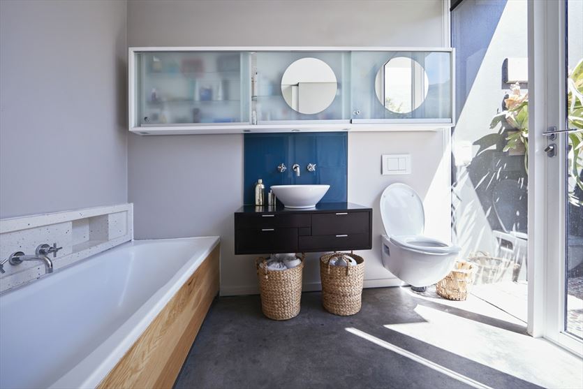 Armatura łazienkowa, meble, płytki i ceramika, Luxury Bathroom Grzegorz Chorzyński, Warszawa