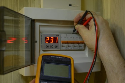 Pomiary odbiorcze w instalacjach elektrycznych