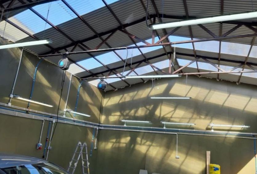 Instalacje dla domu i firmy, Topik Usługi elektryczne Konrad Topolewski, Warszawa