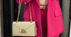 Butik z Modą Włoską Bella Moda, odzież dla kobiet, butiki, butiki z odzieżą, Mława