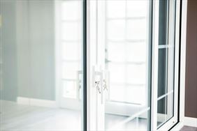 szklane drzwi, Auer Szkło. Andrzej Auerbach , Warszawa