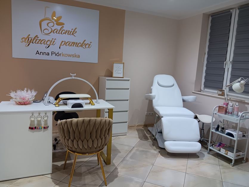 Paznokcie na każą okazję, Salonik Stylizacji Paznokci Anna Piórkowska, Myszyniec