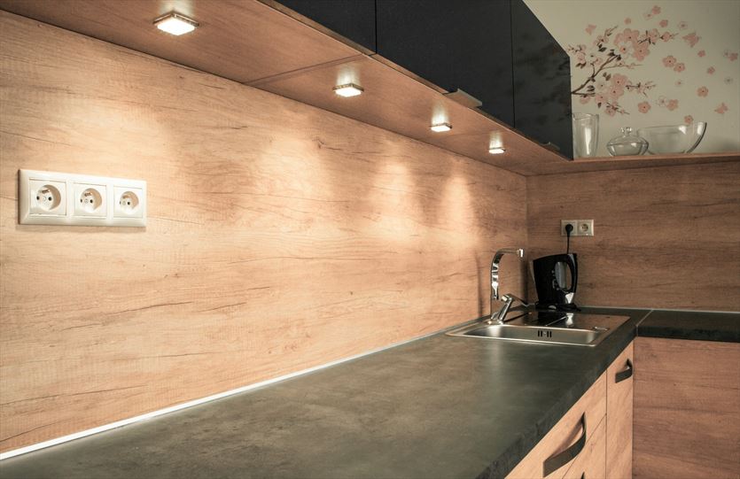 Projektowanie i produkcja mebli, Studio Mebli Kuchennych Black Red White Edyta Obłuska-Pietrzak, Konstancin-Jeziorna