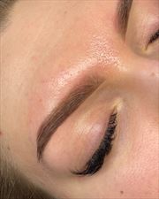 stylizacja brwi, BrowArt Studio Wiktoria Dworecka, Ciechanów