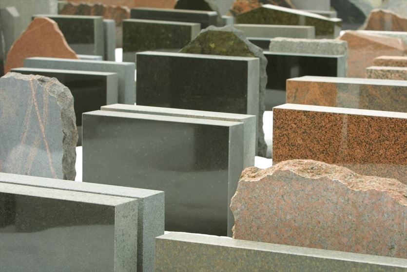 przyjazna Kamieniarze, Obelisk Nagrobki Tomasz Orłowski, Radzymin
