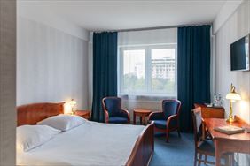 hotel, Hotel Mistral s.c., Marki