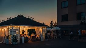 imprezy okolicznościowe, Hotel Mistral s.c., Marki