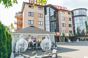 hotel mistral, Hotel Mistral s.c., Marki