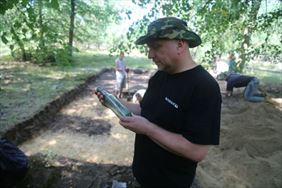 archeolog, Instytut Badań Historycznych i Krajoznawczych Sp. z o.o., Konin