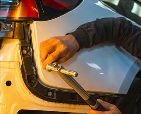 wgniecenie karoserii samochodowej, Wgniotka-Servis Paweł Obrocki, Gułów