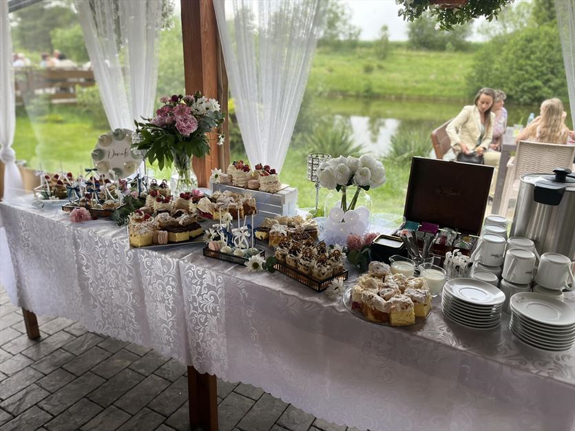 Torty i ciasta na każdą okazję, Cukiernia Kawiarnia Ale Ciacho Magdalena Kurtasz, Kłodzko