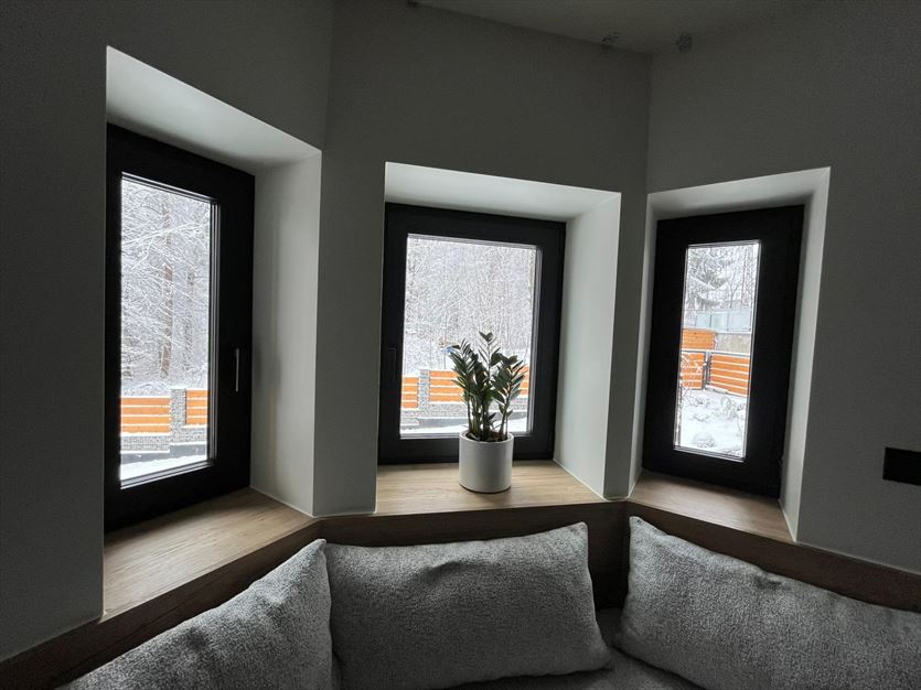 Dostawca solidnych okien i drzwi, Darexbau, Jelenia Góra