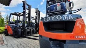 wózki widłowe Toyota, TM Service sp. z o. o., Łozina