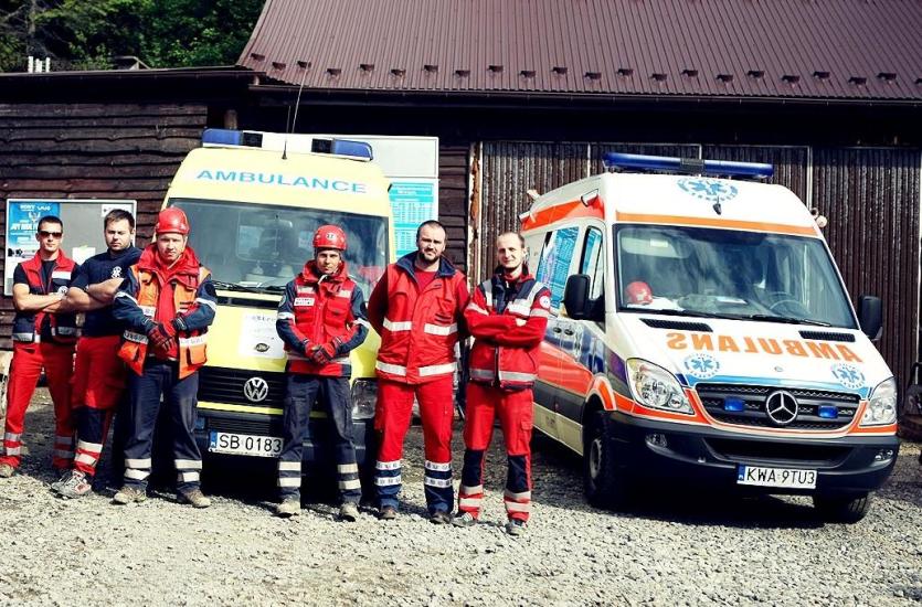 Komu poleca się specjalistyczny transport medyczny? Komu poleca się specjalistyczny transport medyczny?