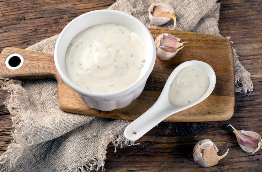 Sosy majonezowe o różnych smakach Sosy majonezowe o różnych smakach