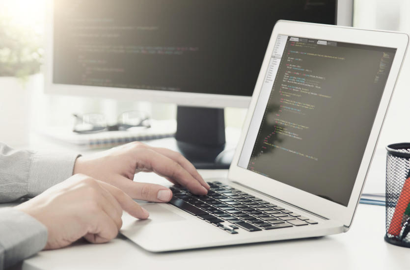 Usługi informatyczne dla firm Usługi informatyczne dla firm