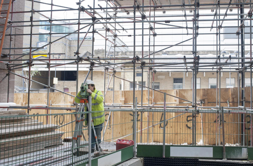 Geodezyjna obsługa budowy – Sławomir Grześkowiak