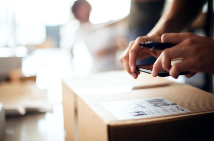 Dropshipping a podatki. Rozliczenia z pomocą doradcy podatkowego Piotra Jańczaka