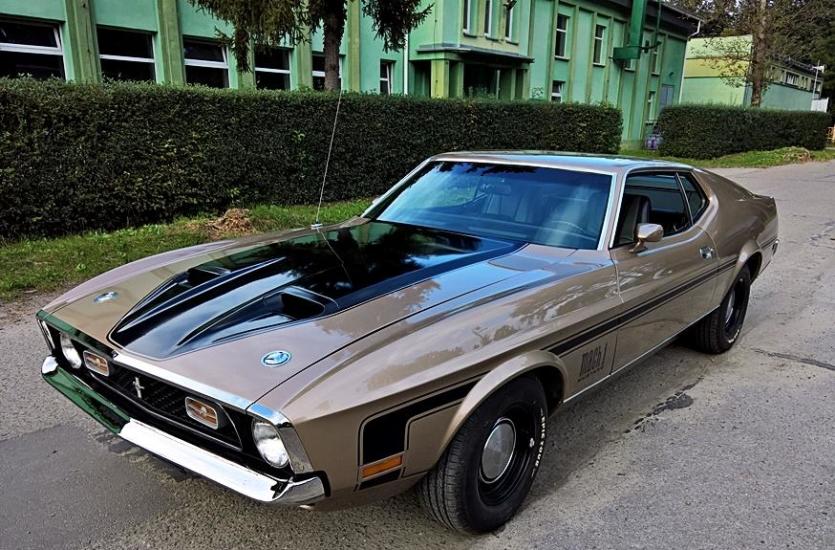 Profesjonalna wycena wartości rynkowej pojazdu zabytkowego w ofercie Konsorcjum Motoryzacyjno-Rzeczoznawczego Tomasza Węgrzynowicza