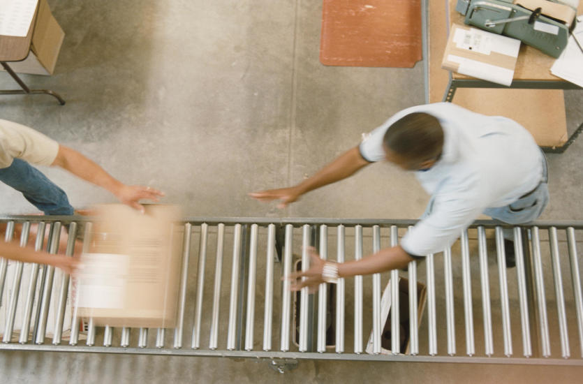 Easy Link Polska – dystrybutor przenośników taśmowych, rolkowych i płytkowych