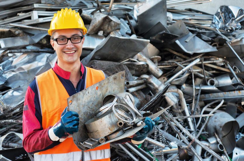 Dlaczego warto oddać metalowe odpady do skupu złomu Odzysk?