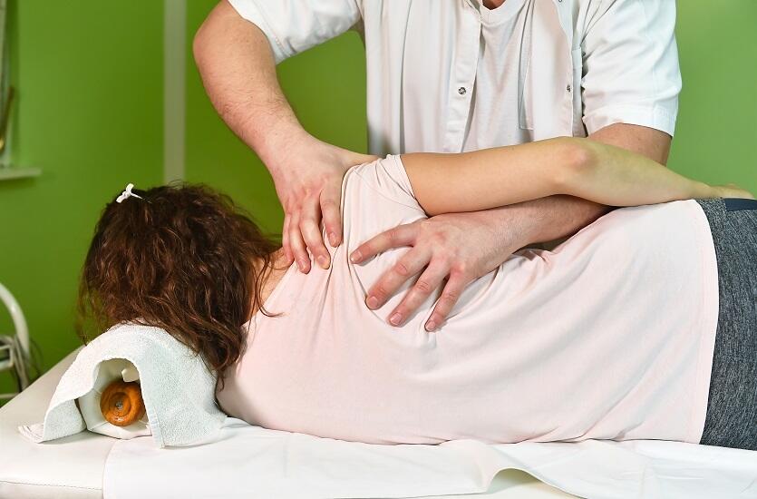 Pomoc fizjoterapeuty w procesie leczenia dyskopatii Pomoc fizjoterapeuty w procesie leczenia dyskopatii