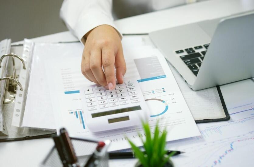 Małe i średnie przedsiębiorstwa – czy warto korzystać z usług księgowych? Biuro Rachunkowe Mirjan Mirosława Kamińska