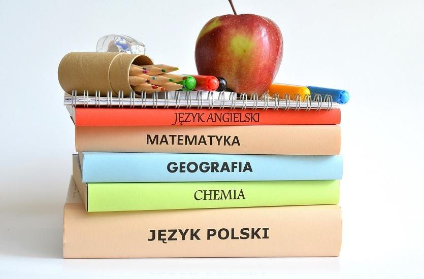 Wyprawka szkolna. Gdzie szukać podręczników dla dziecka? Wyprawka szkolna. Gdzie szukać podręczników dla dziecka?