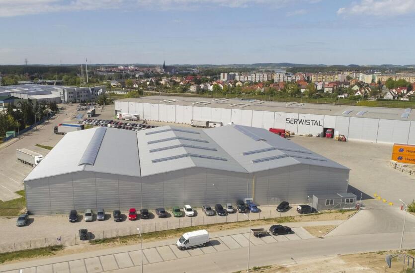 Budowa przemysłowych konstrukcji stalowych w ofercie Centrum Konstrukcji Halowych Sp. z o.o.