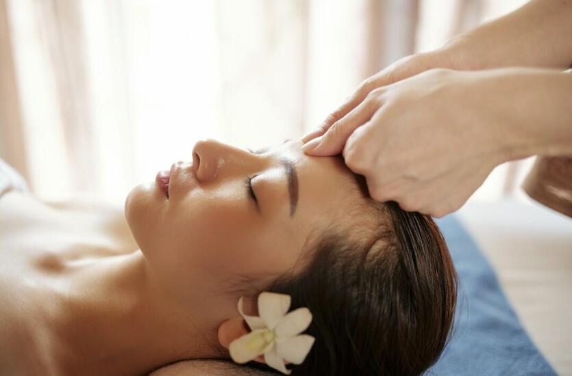 Biomax Salon masażu: Jakie korzyści płyną z wyboru Japońskiego Masażu KOBIDO?