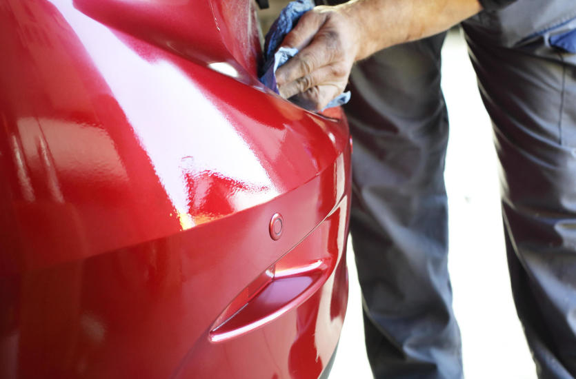 Zasady bezpieczeństwa przy wykonywaniu prac blacharsko-lakierniczych