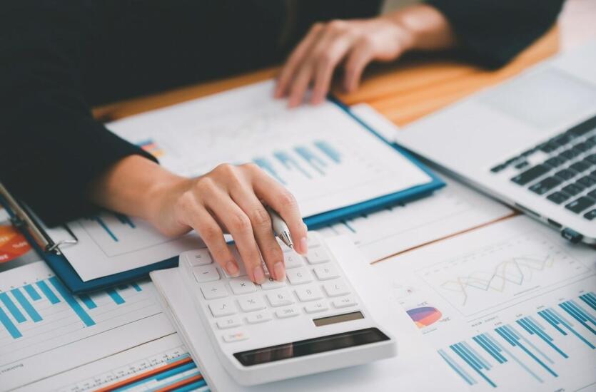 Ewidencja Biznesu: Księgi przychodów i rozchodów - jak je prowadzić i jakie korzyści przynoszą?