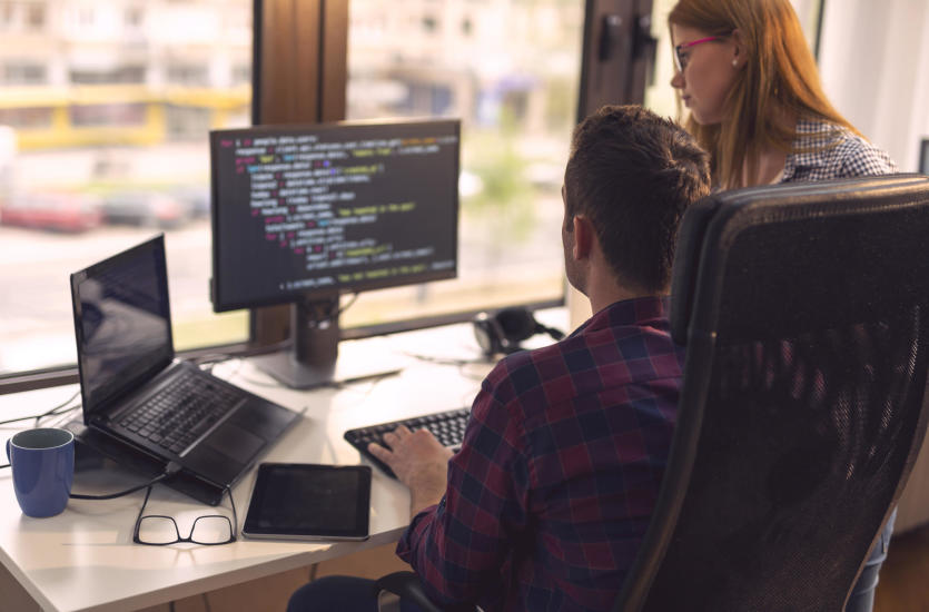 Czym jest outsourcing IT? Czym jest outsourcing IT?