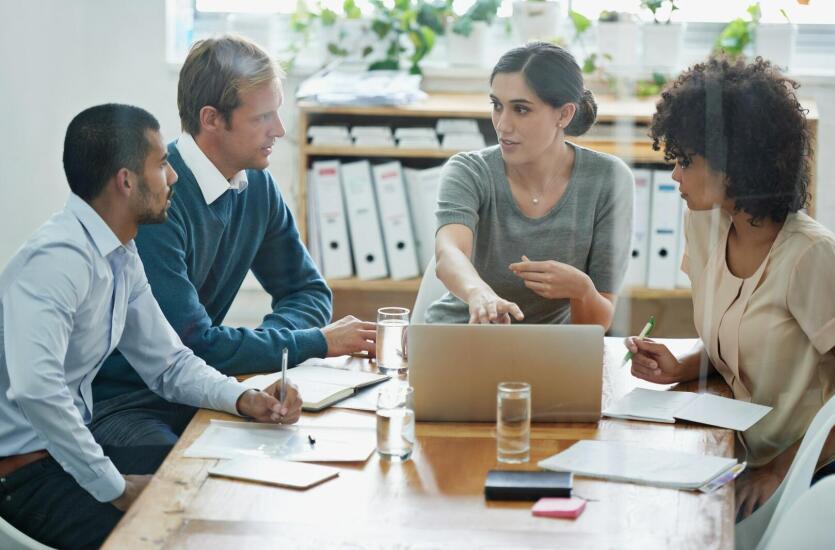 Opiniowanie pod względem formalno- prawnym projektów aktów prawnych - na czym to polega?