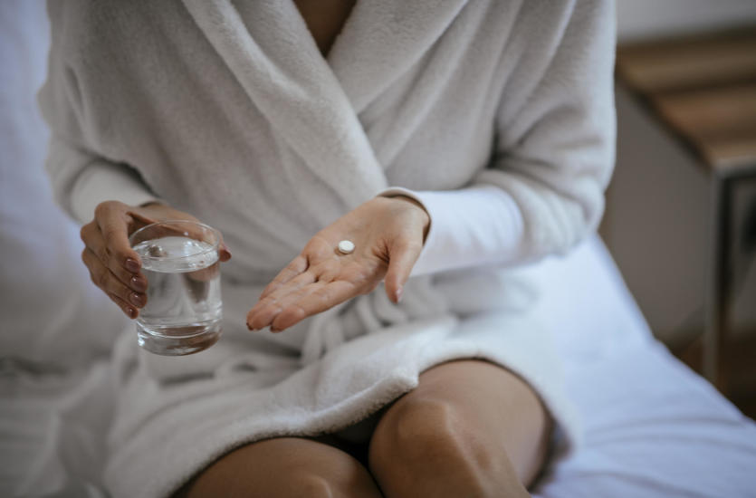 Czy Jak Biore Tabletki Antykoncepcyjne Facet Moze Konczyc We Mnie Jak stosować tabletki antykoncepcyjne? • Kiedy zacząć brać pigułki?