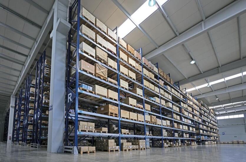 Czy Twój magazyn jest bezpieczny? Przegląd techniczny regałów z firmą JCM